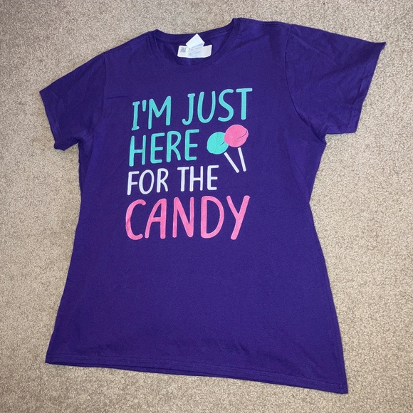 size XL, bust up to 42” inches, new condition, here for the candy 🍬 shirt - Picture 3 of 8